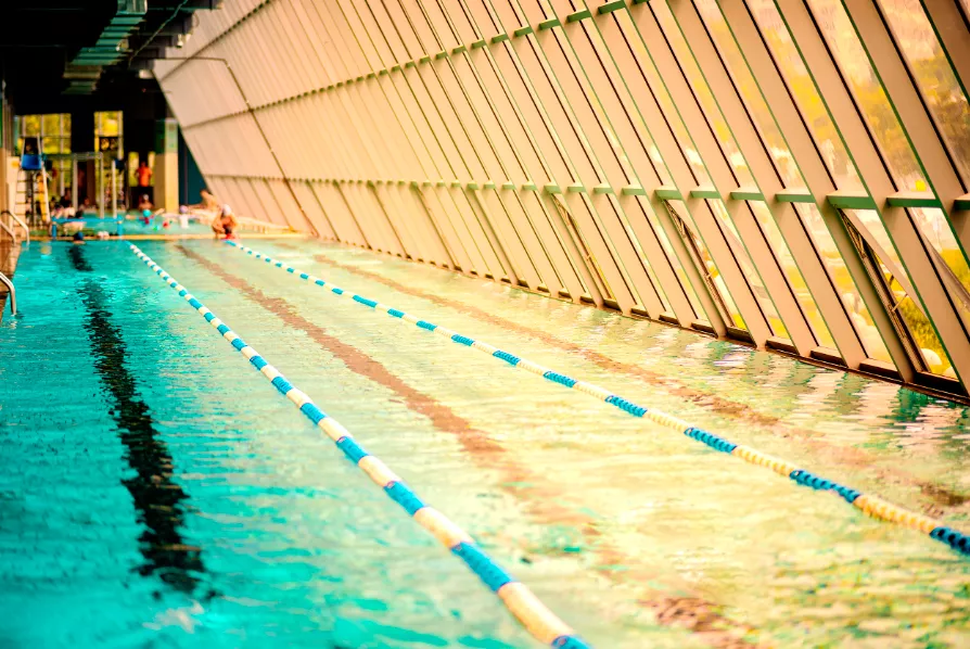 杭州成人混凝土钢结构游泳池项目
